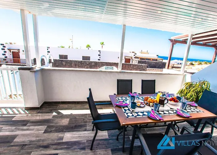 Graciosa By Now Ltd Villa Playa Blanca (Lanzarote)